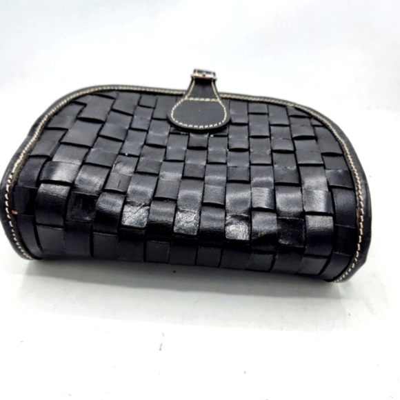 Pier 1 Vintage Weaved Black Leather Crossbody Purse. - Picture 6 of 13